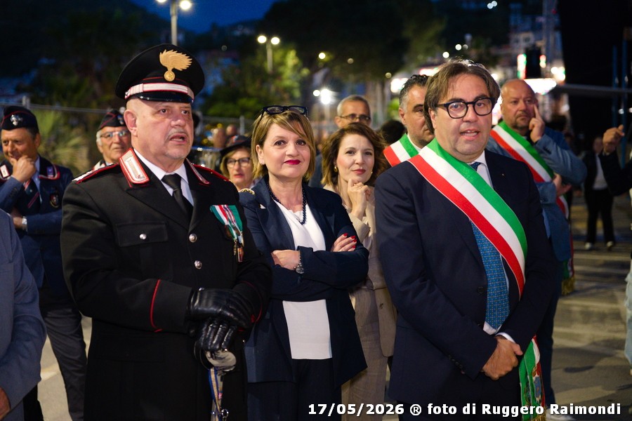 P1060998